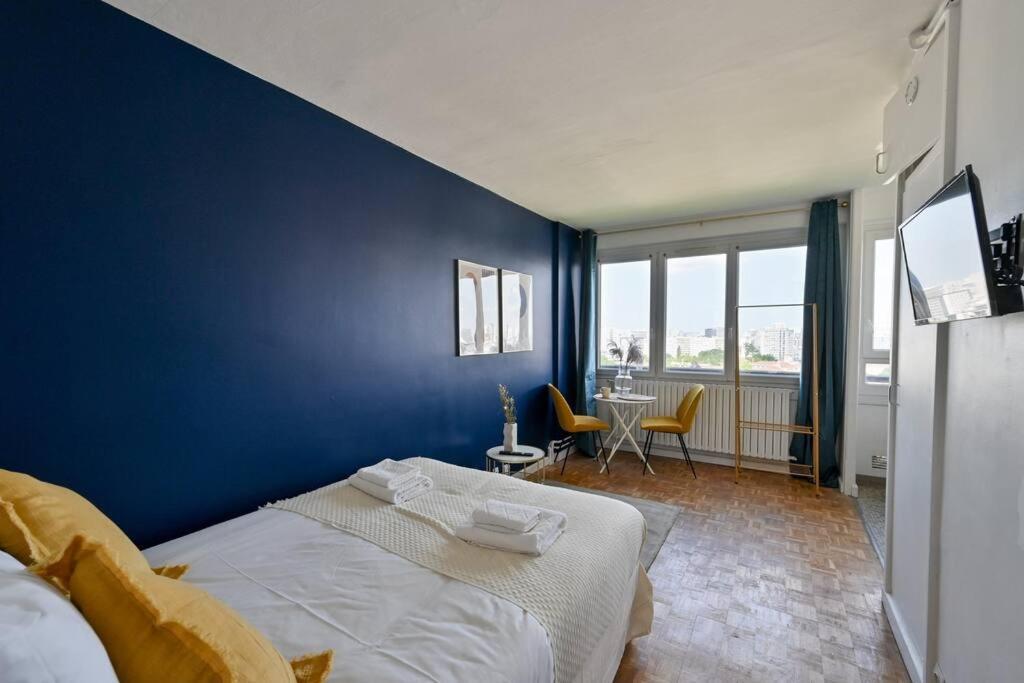 Studio 14eme Arrondissement Appartement *
