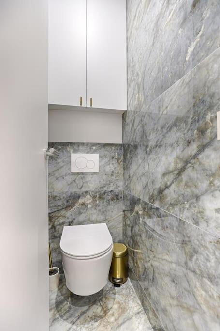 Mykeypers Incredible Luxury Flat 2br/6p - Champs-elysees Apartment *