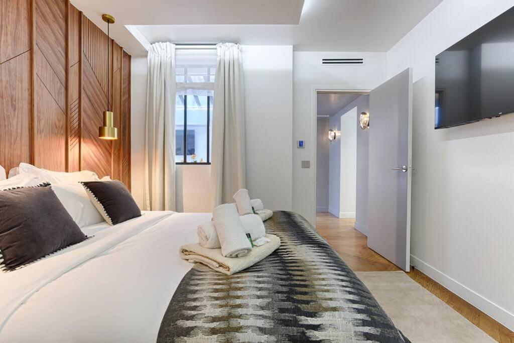 Mykeypers Incredible Luxury Flat 2br/6p - Champs-elysees Apartment