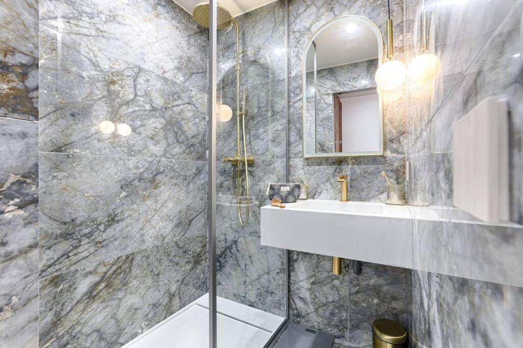 Apartment Mykeypers Incredible Luxury Flat 2br/6p - Champs-elysees