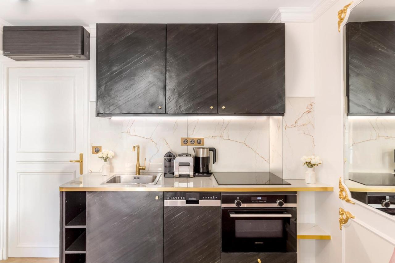 Merveil - Luxury - Tour Eiffel - Bac Ii Apartment