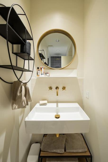 Magnifique 3 / 3 Bdr Appartement Paris
