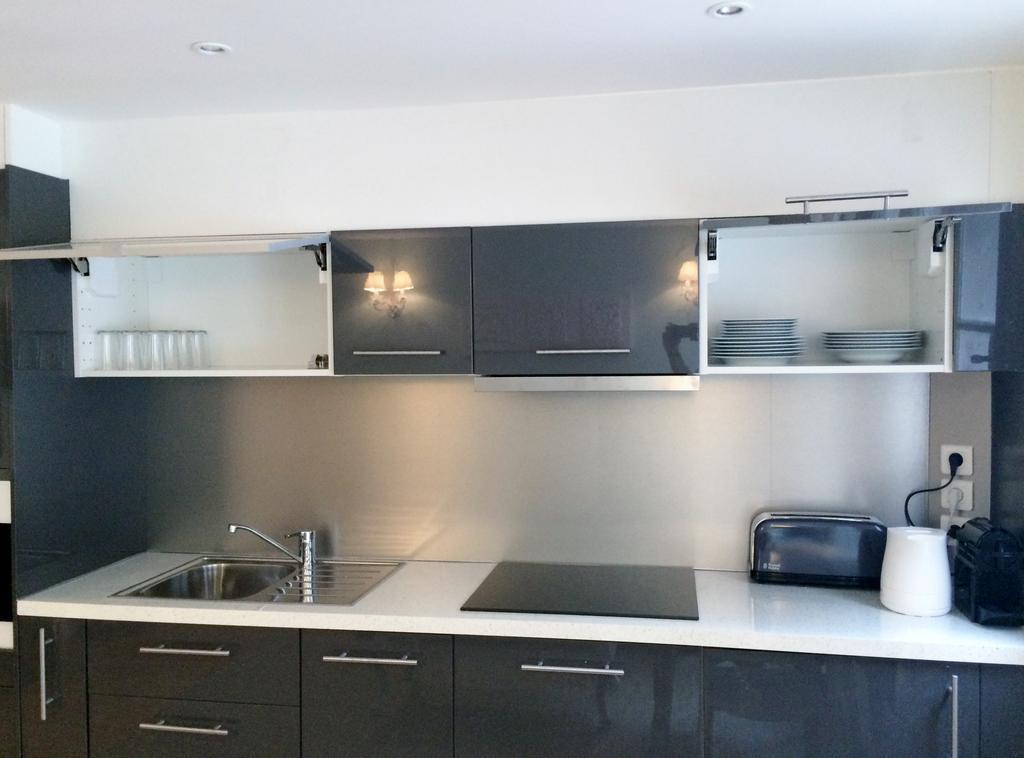 Petit Trianon-etoile Apartment *