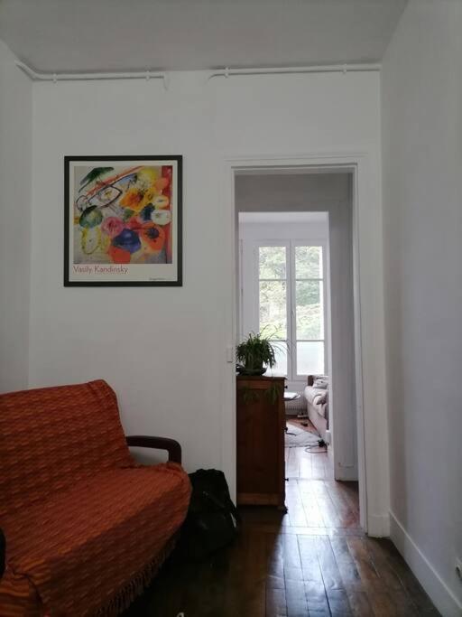 Appartement Avec Vue Exceptionnelle A Montmartre.