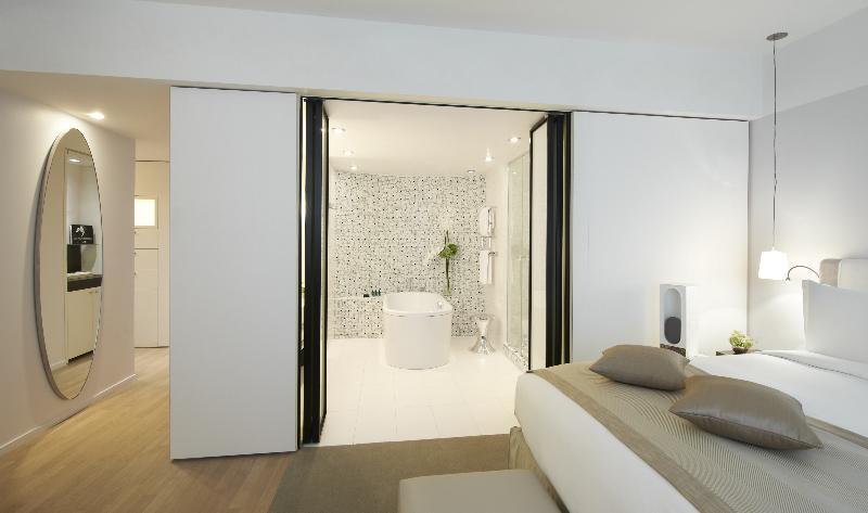 Sofitel Arc De Triomphe Hotel Paris