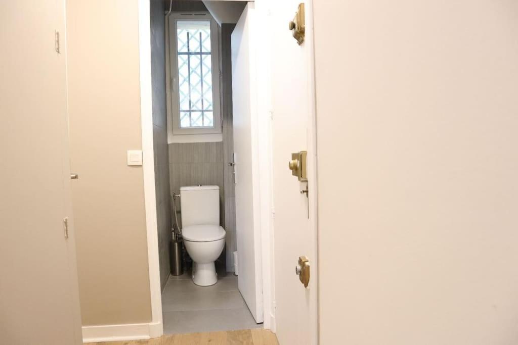4pers#invalides#assemblee Nationale Appartement *