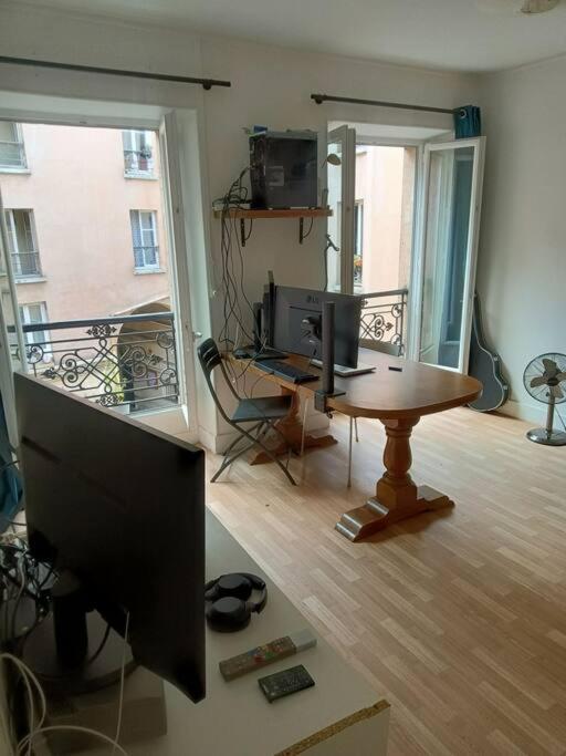 Appartement Chez Mathieu, Proche Du Centre De *