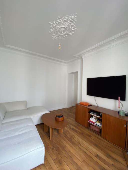 1 Bedroom In Montmartre * Paris