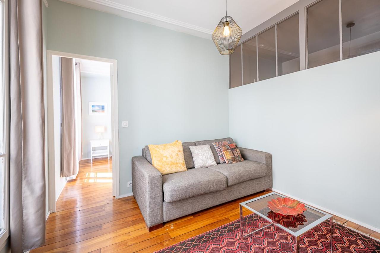 Bastille Trousseau Apartment *