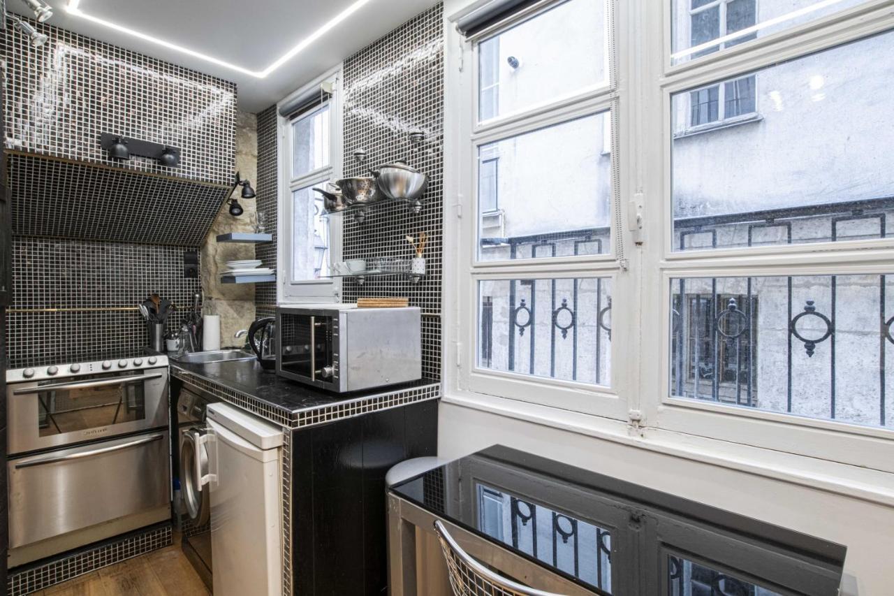 Pick A Flat's Studio In Le Marais - Rue Saint-merri Apartment