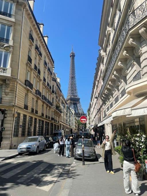 Appartement Gustave - Charming Eiffel Tower - Paris
