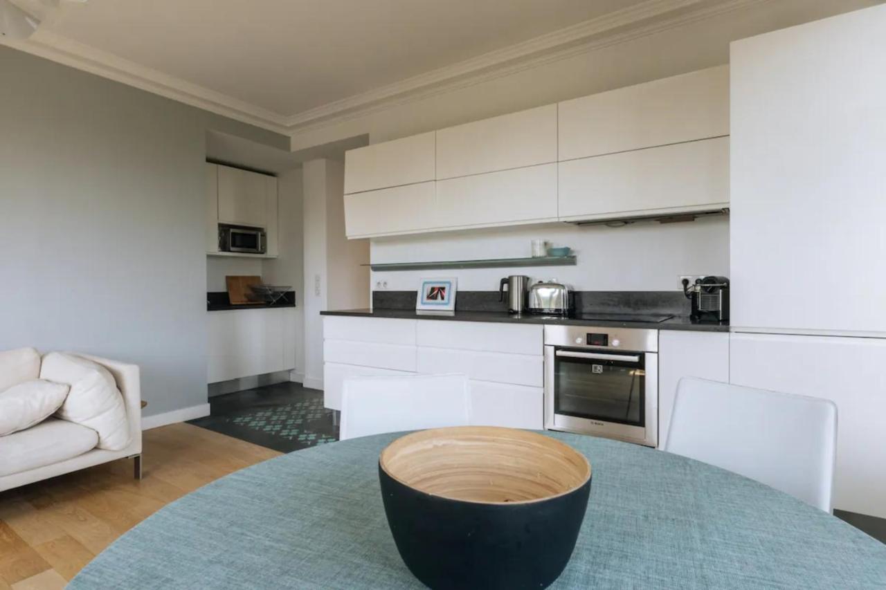 Apartment Central&spacious 2bd For 4 In Champs Elysees *