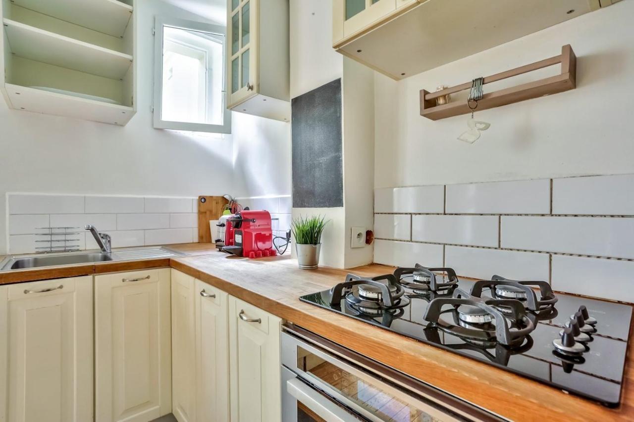 Apartment Quartier Pigalle Free Netflix Paris