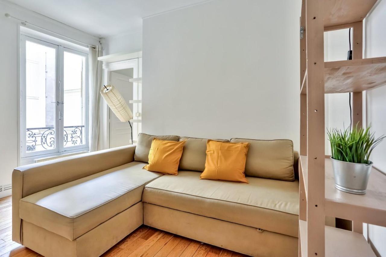 Apartment Quartier Pigalle Free Netflix