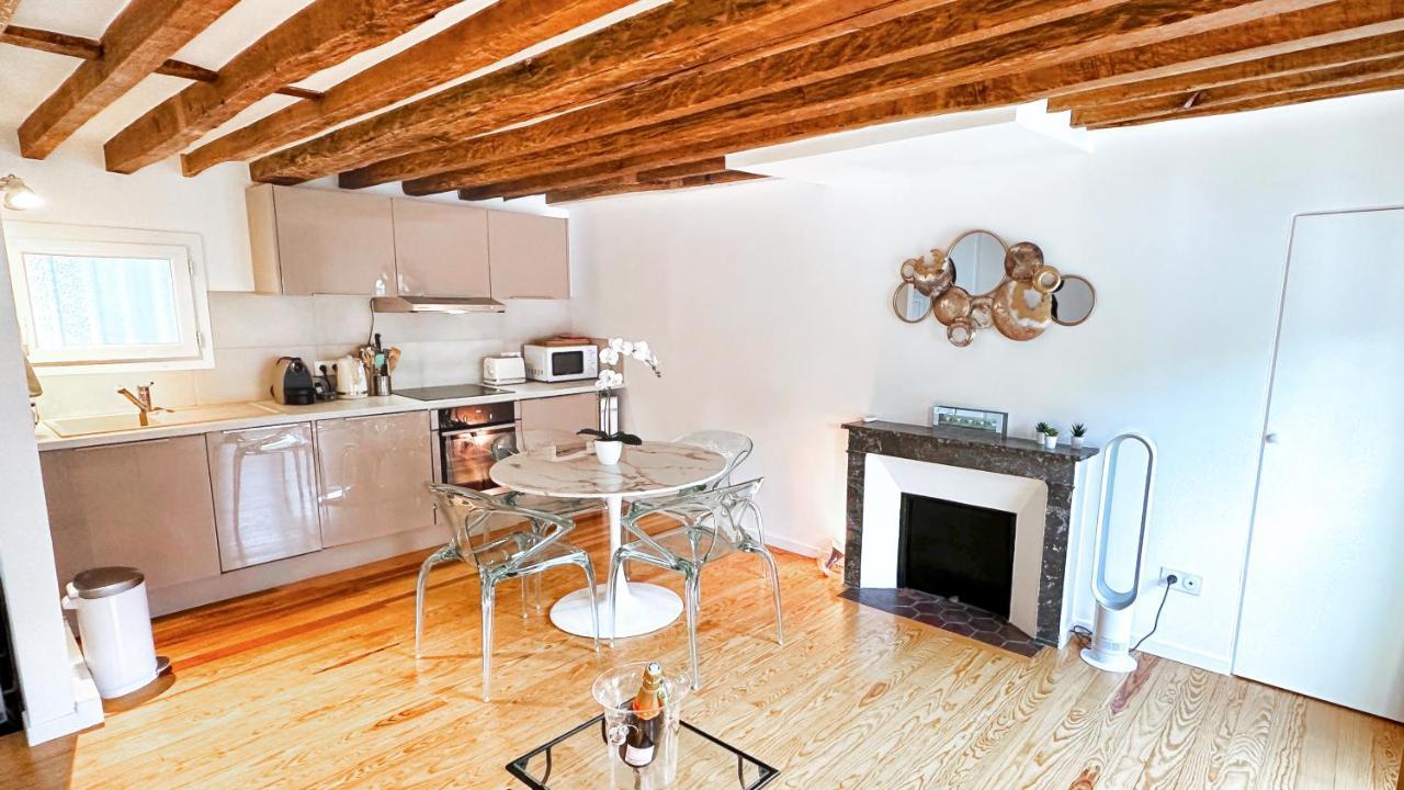 Apartment Casalionelparis : Your In The Heart Of Paris