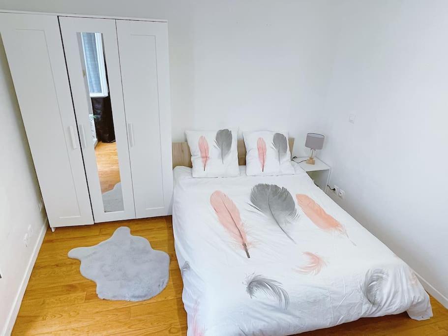 Apartment 30m² Modern Studio ， Near The Arc De Triomphe *