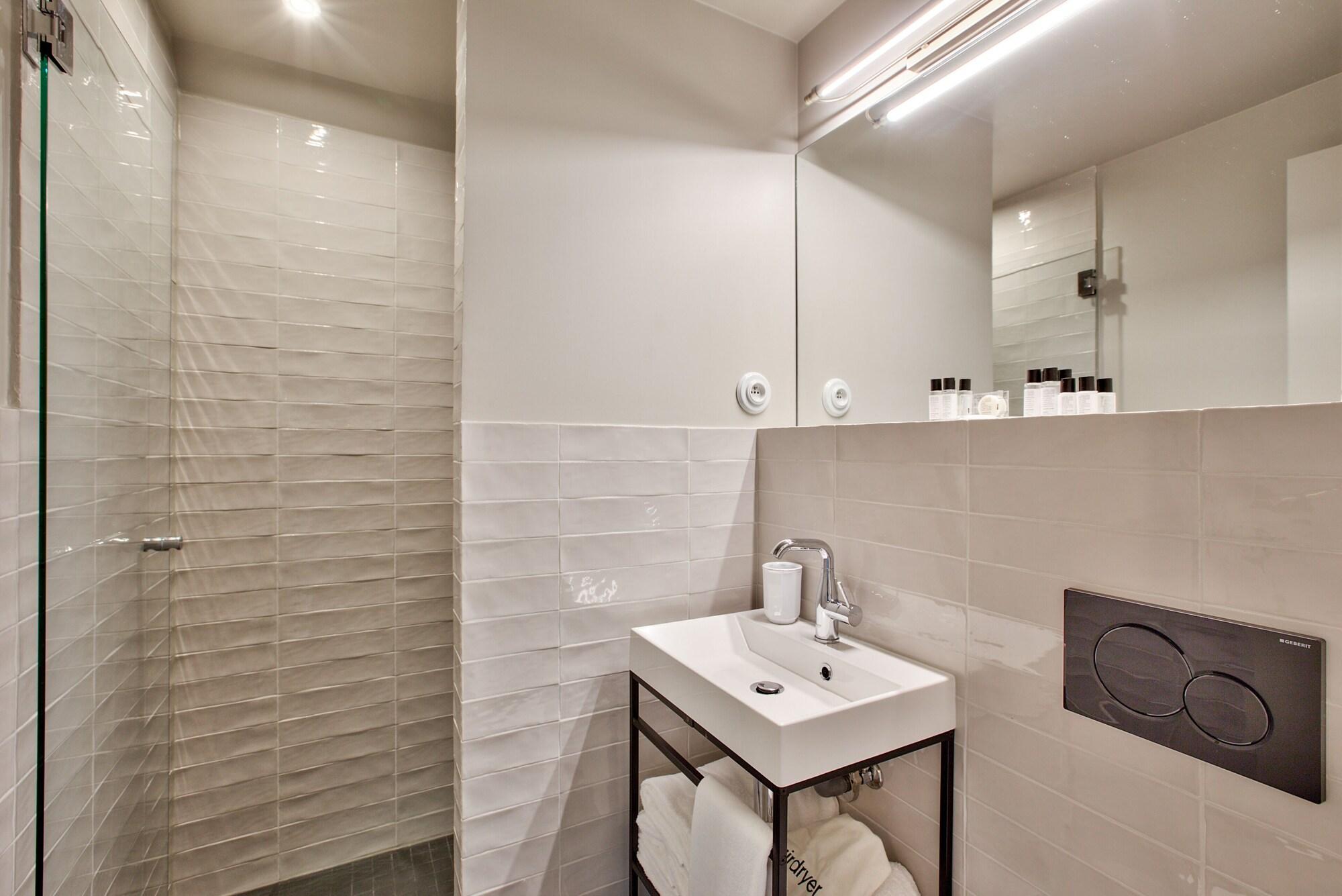 Bervic Montmartre Hotel