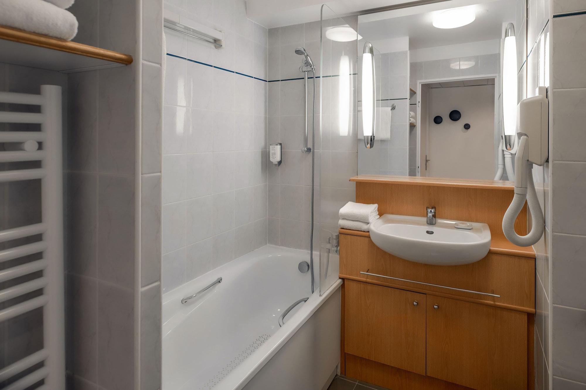 Citadines Bastille Marais 3*