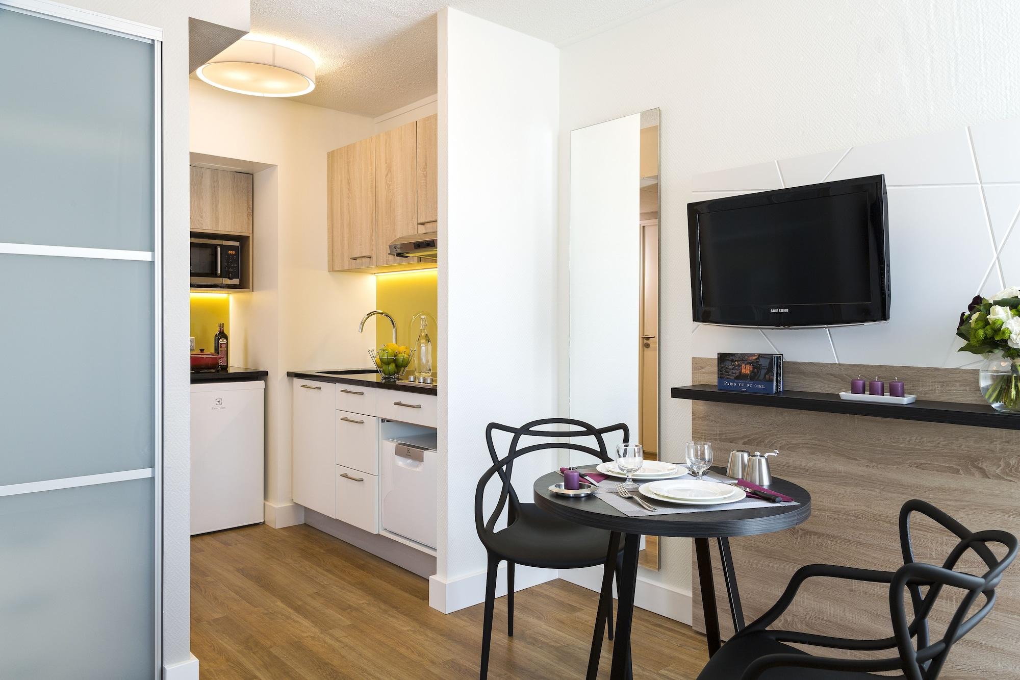 Citadines Tour Eiffel 4*