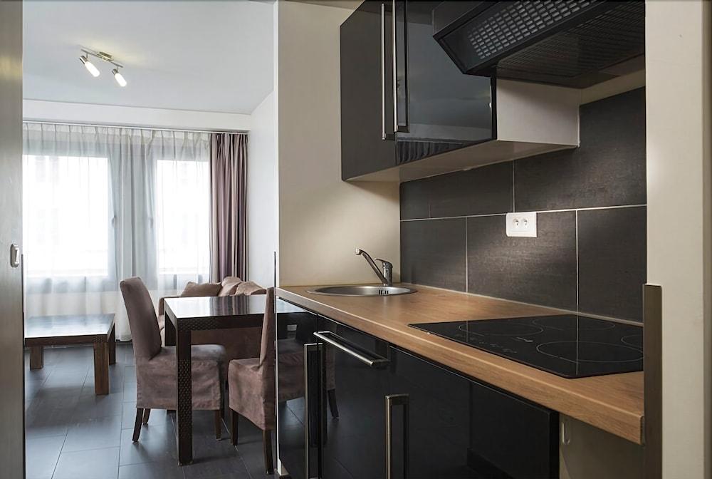 Cadet Aparthotel