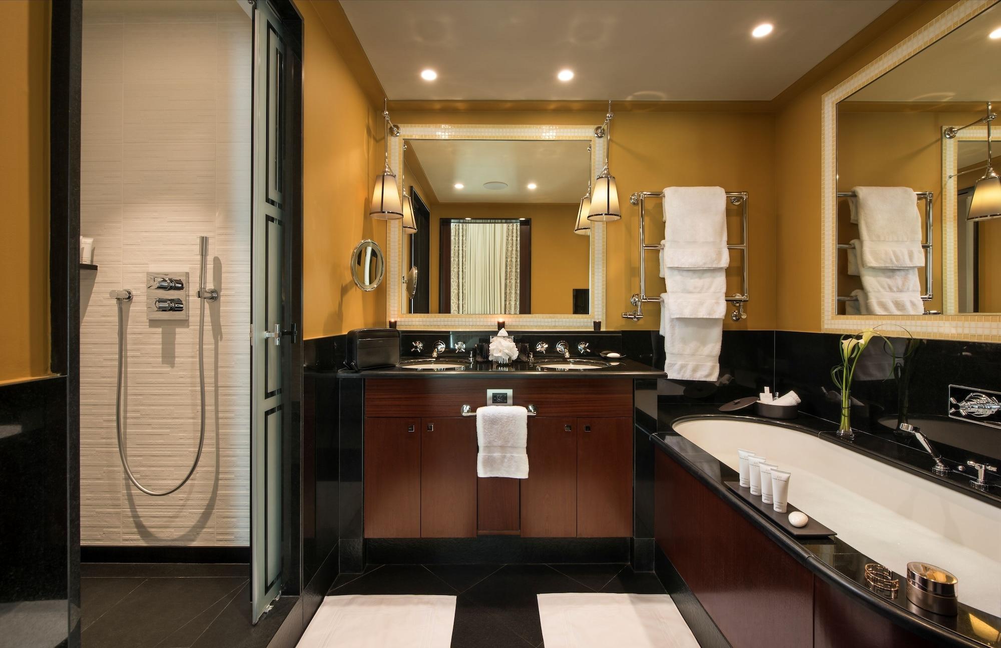 Barriere Fouquet's 5*