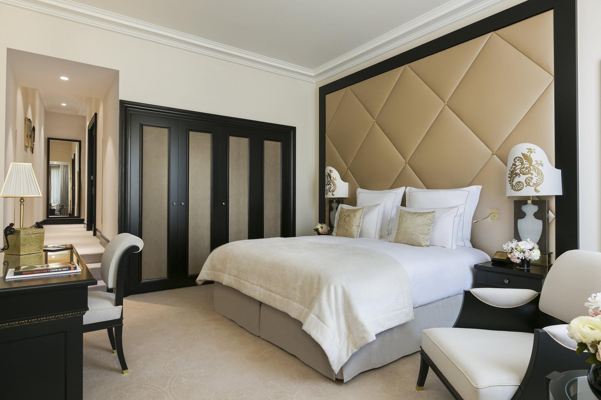 Hotel Barriere Fouquet's Paris