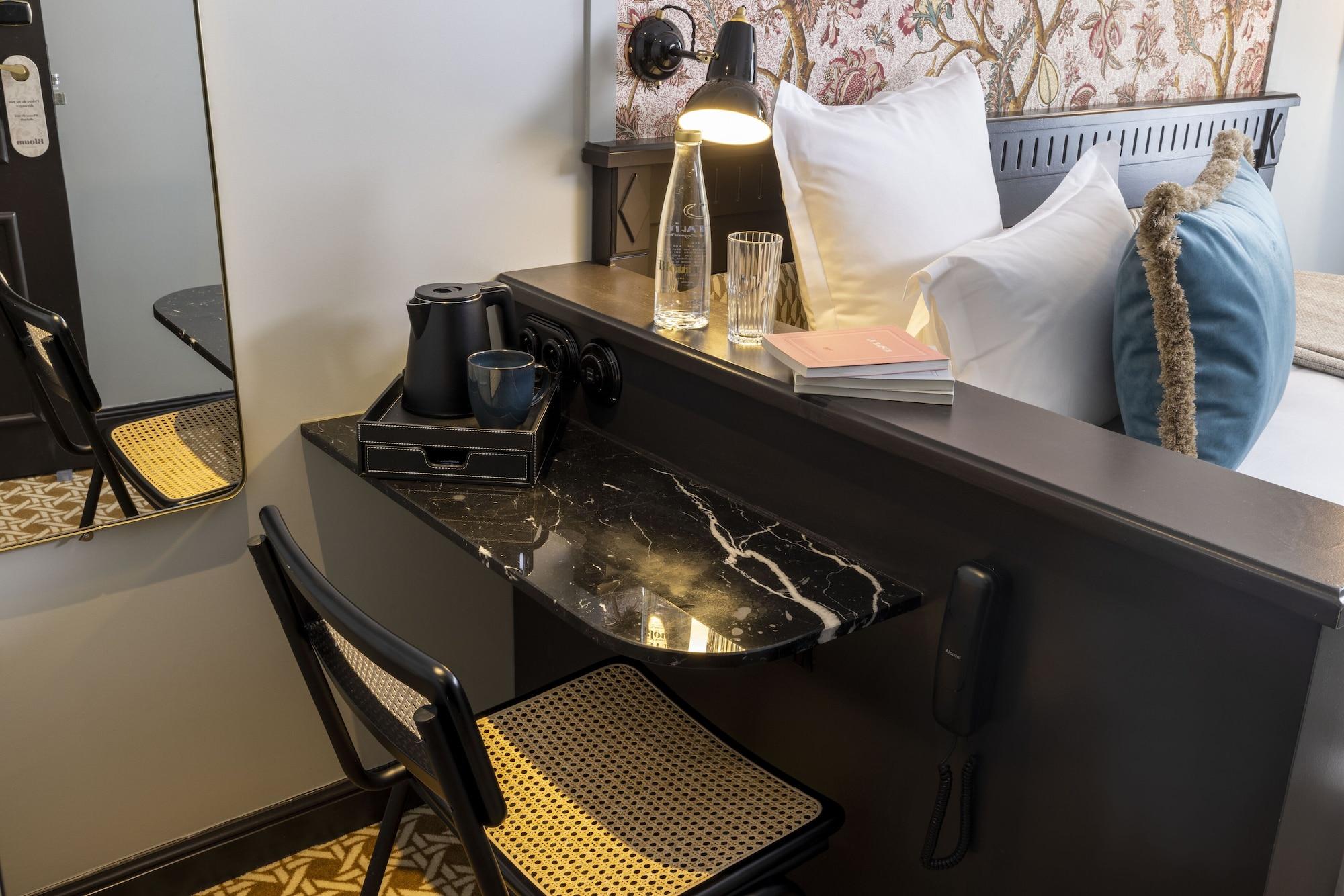 La Parisienne Hotel 3*