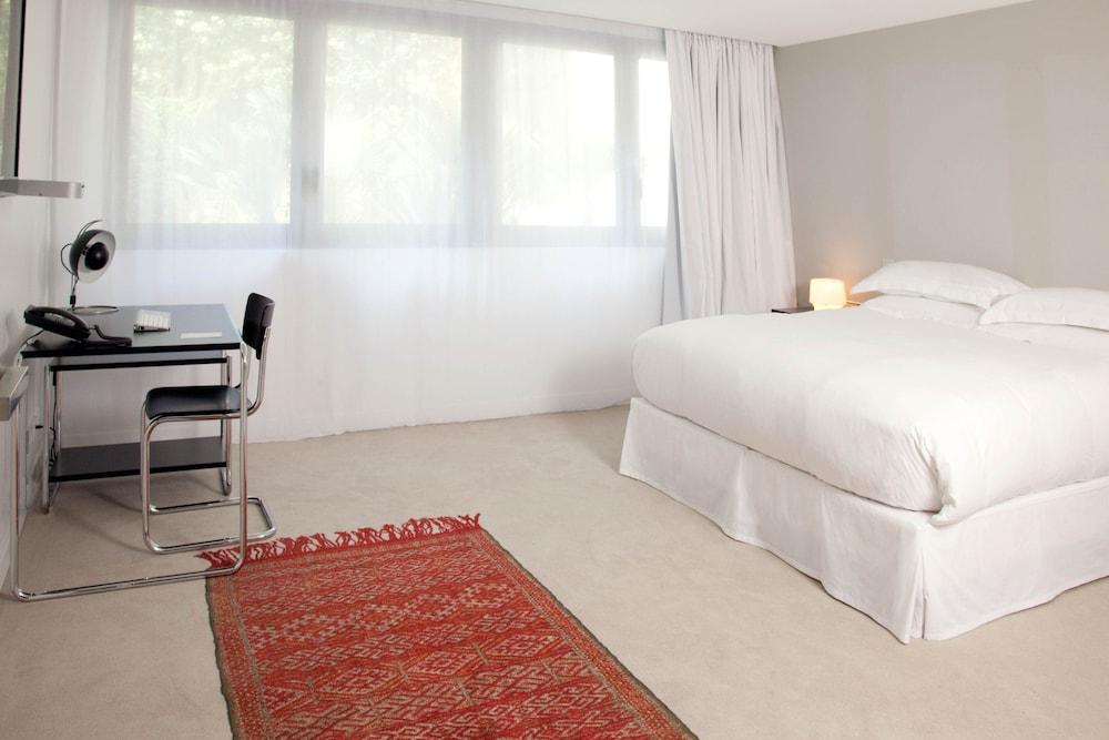 La Maison Champs Elysees 5*