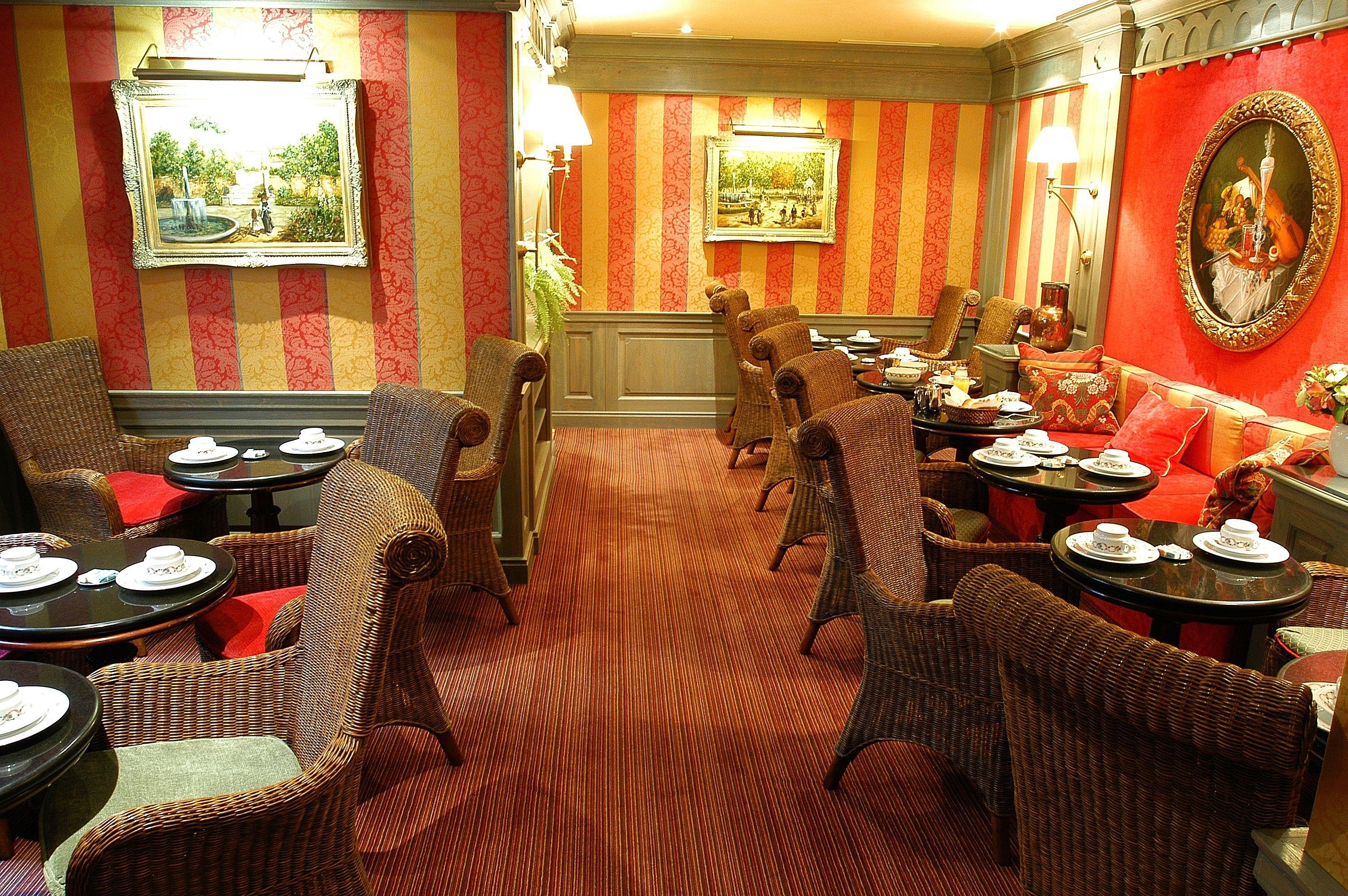 Chambiges Elysees 4*