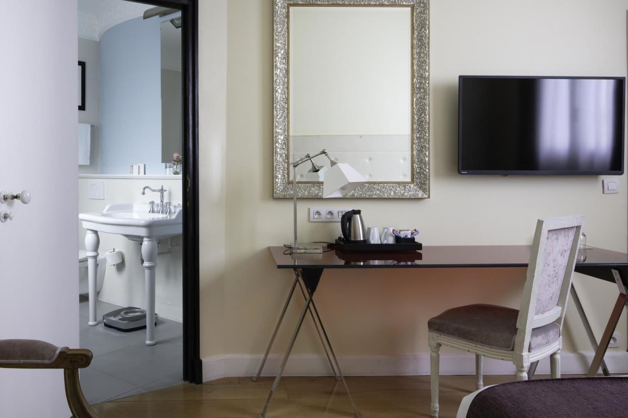 Le 123 Elysees - Astotel 4*