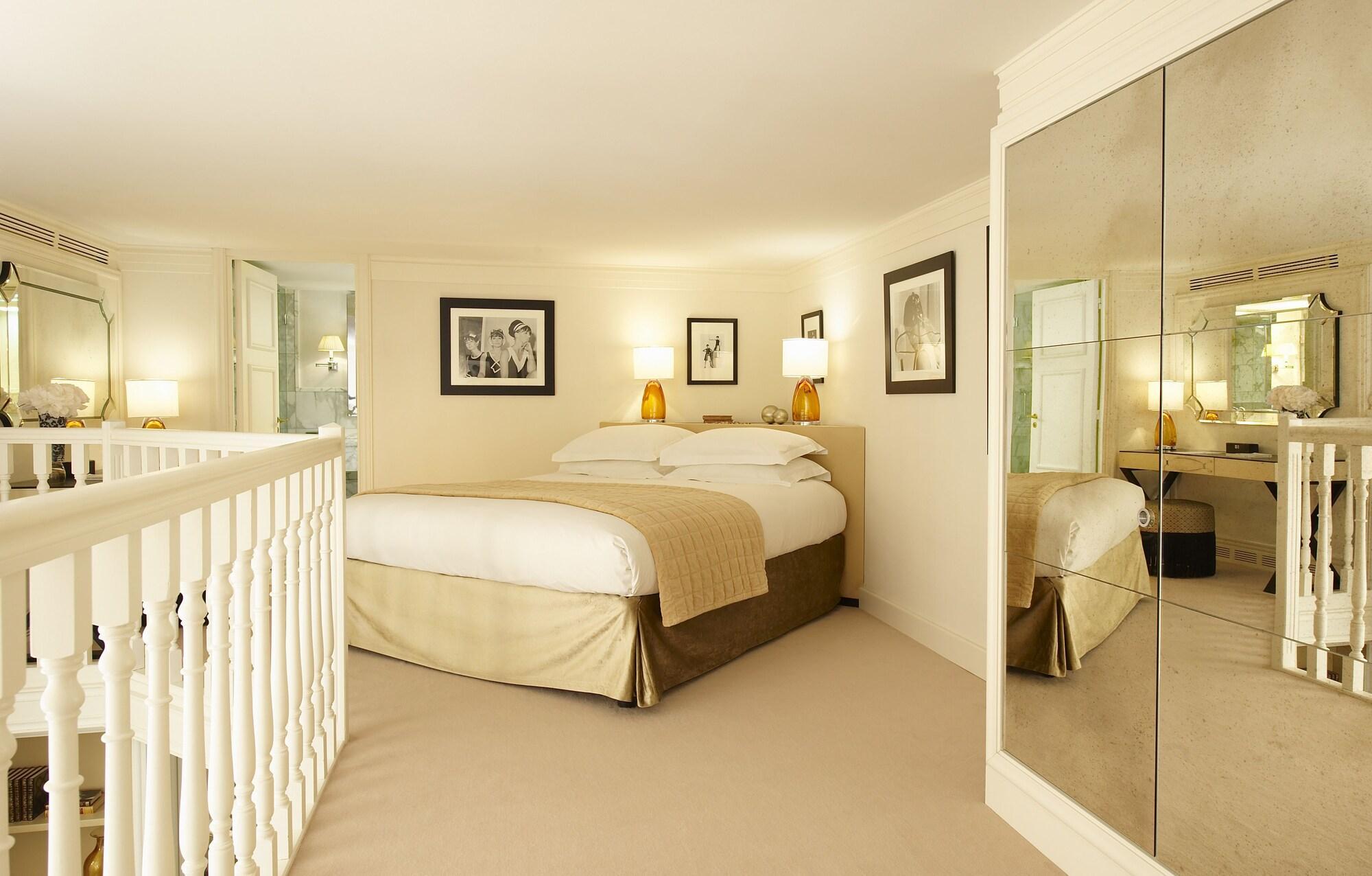 Hotel Castille 5*