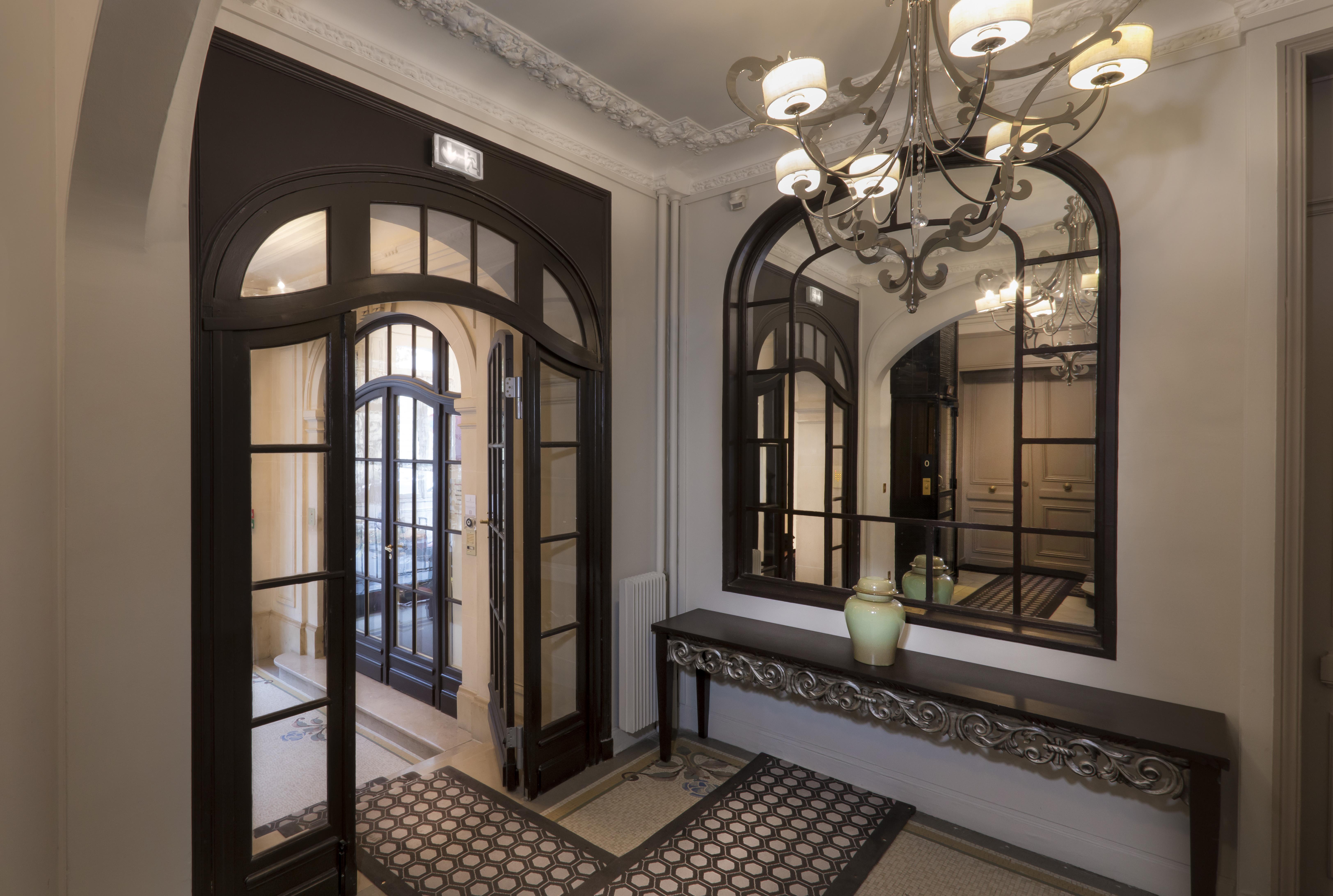 Charles Floquet 3* Paris