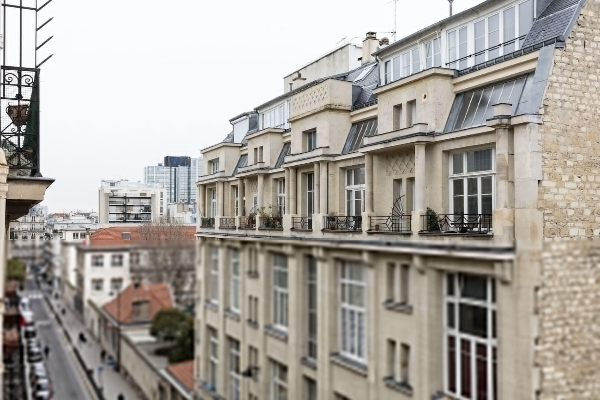 Yllen Eiffel 4* Paris