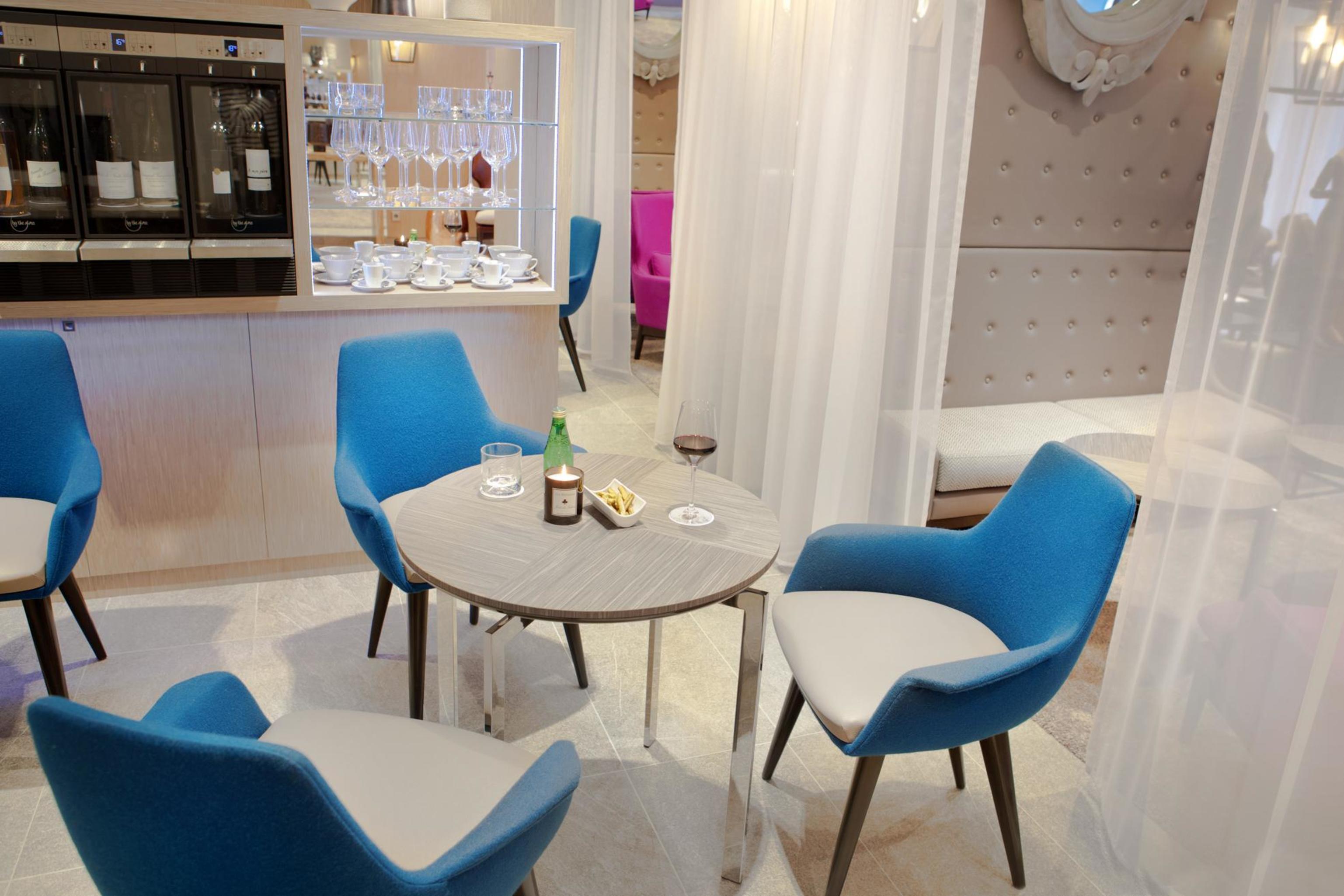 Hotel La Lanterne 4*