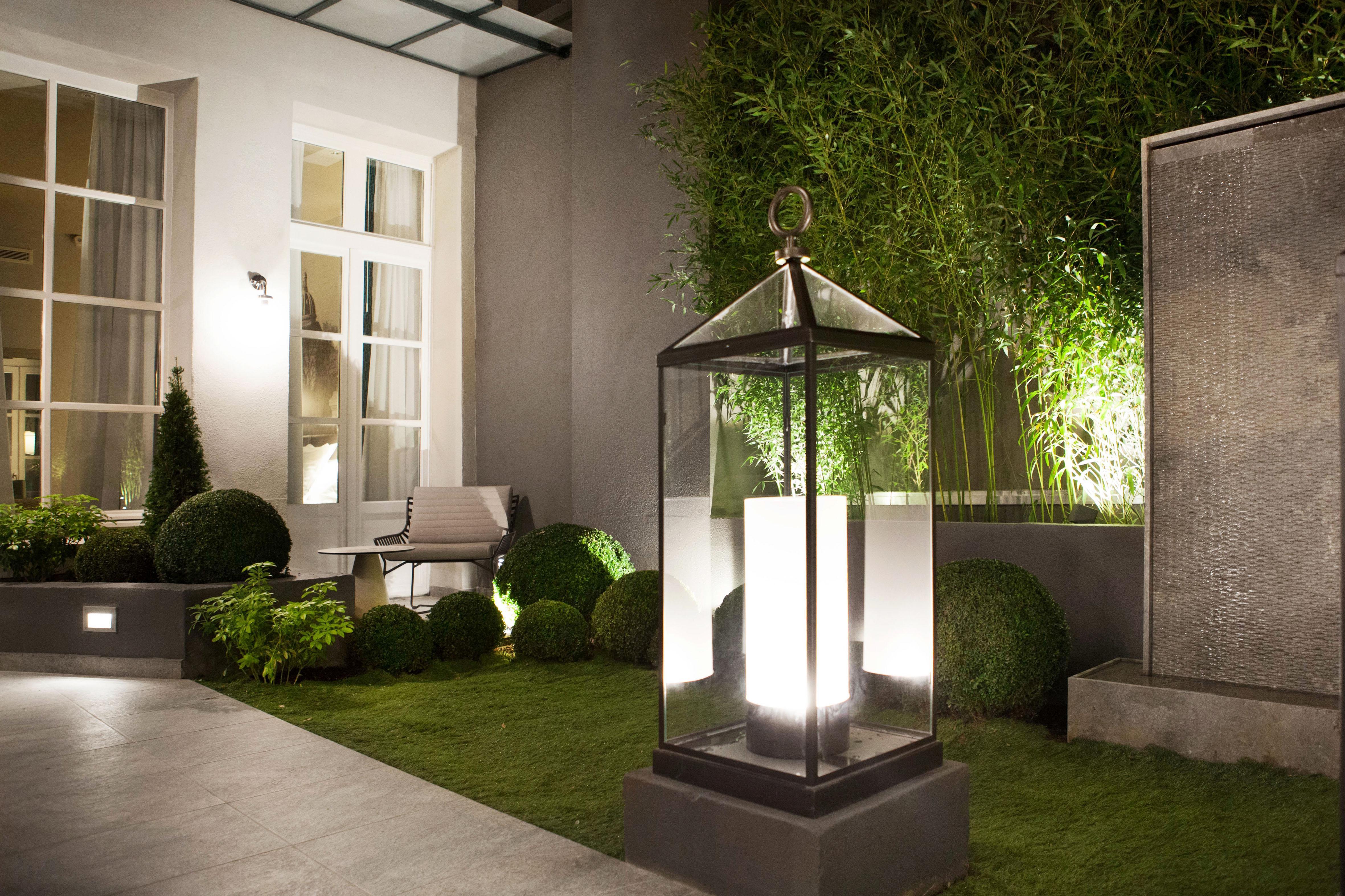 La Lanterne Hotel