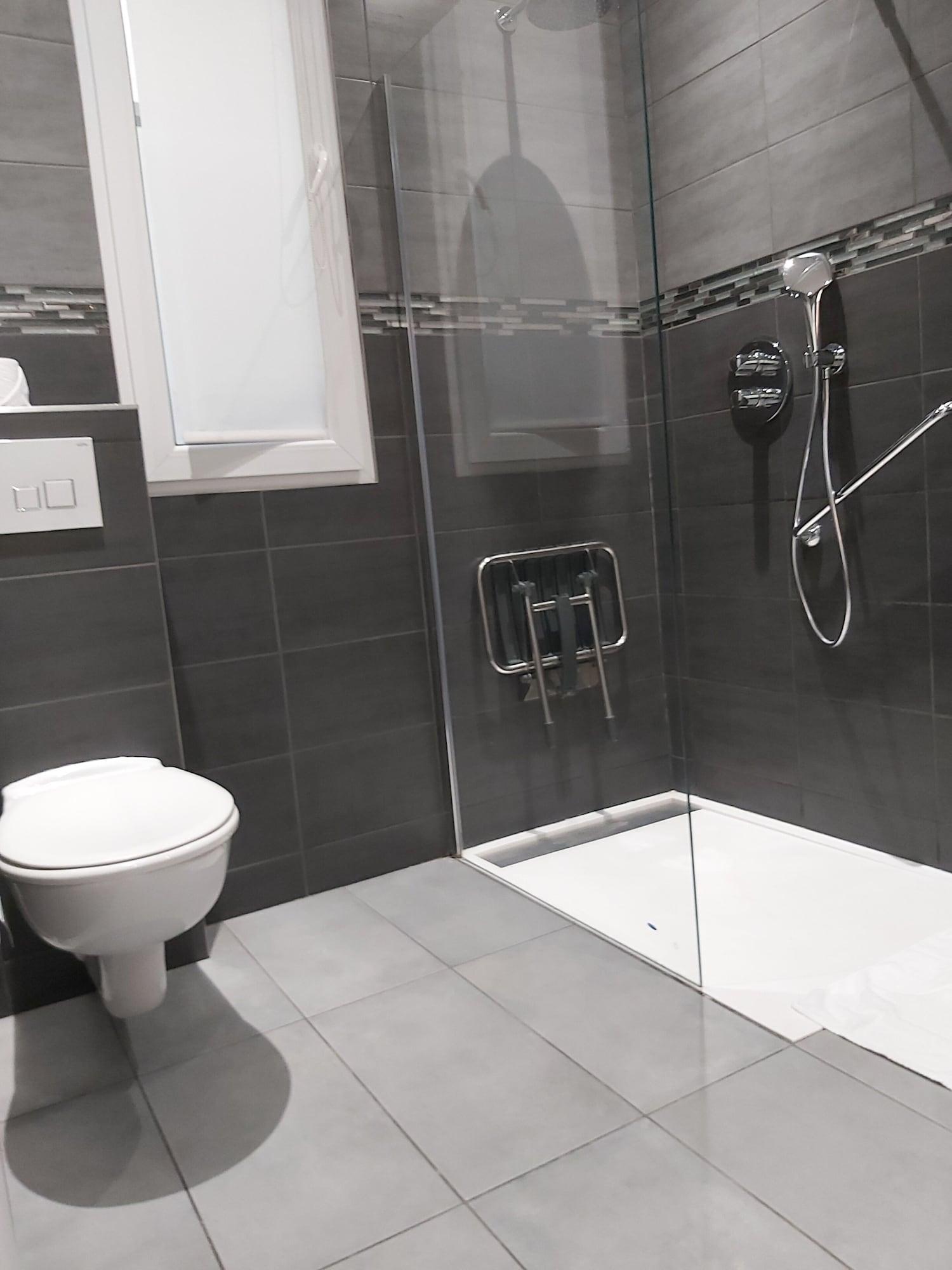 B Square Hotel Paris