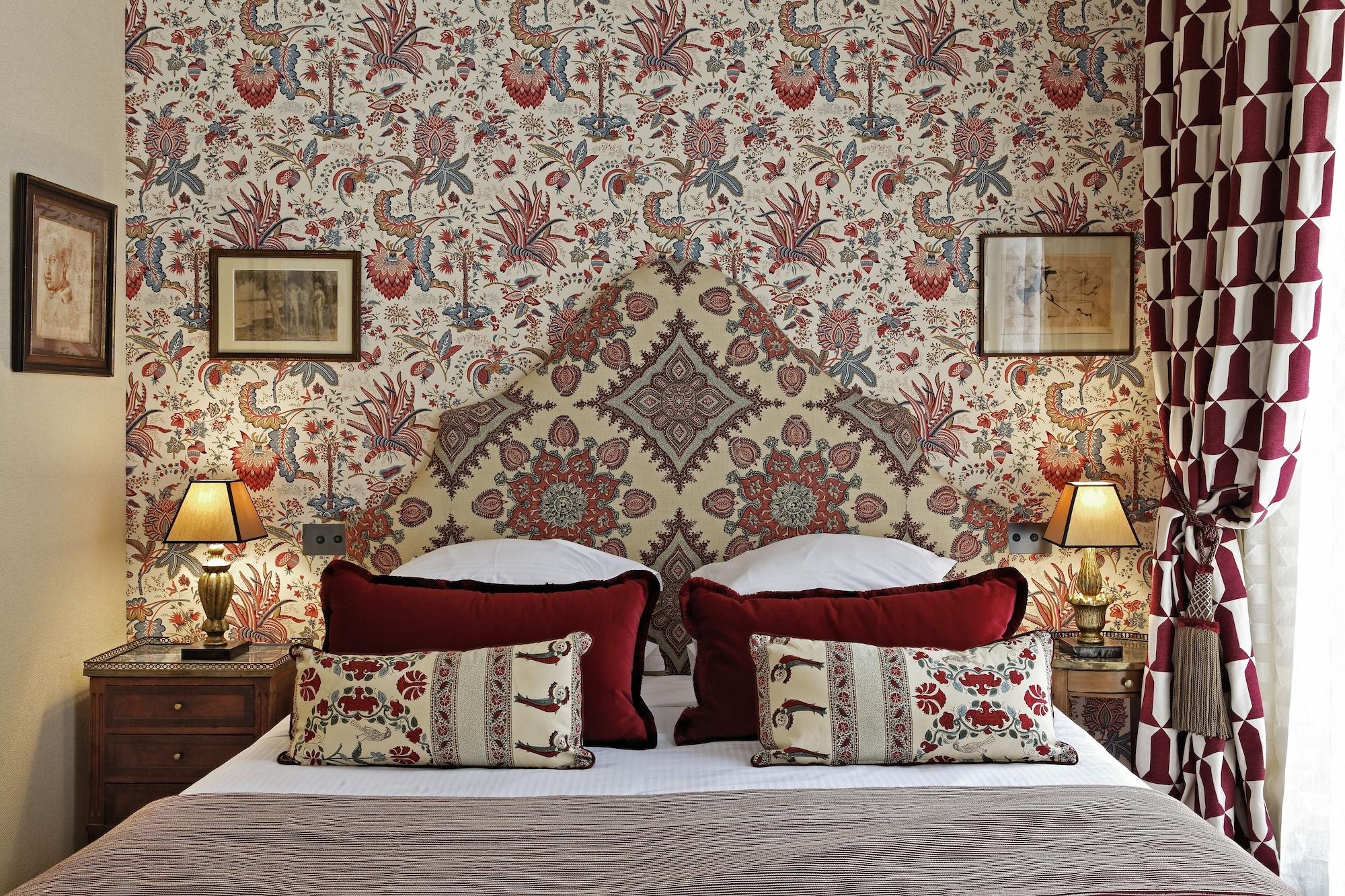 Hotel Relais Christine Paris