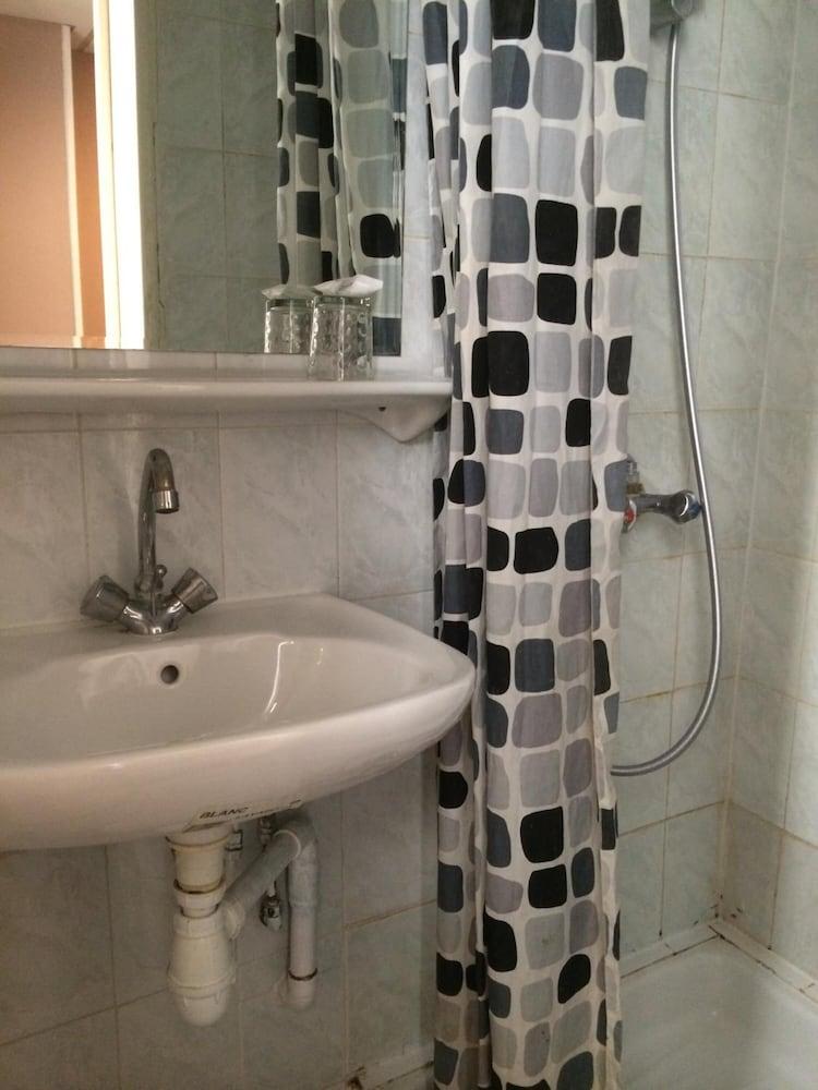 Stanislas Hotel Paris