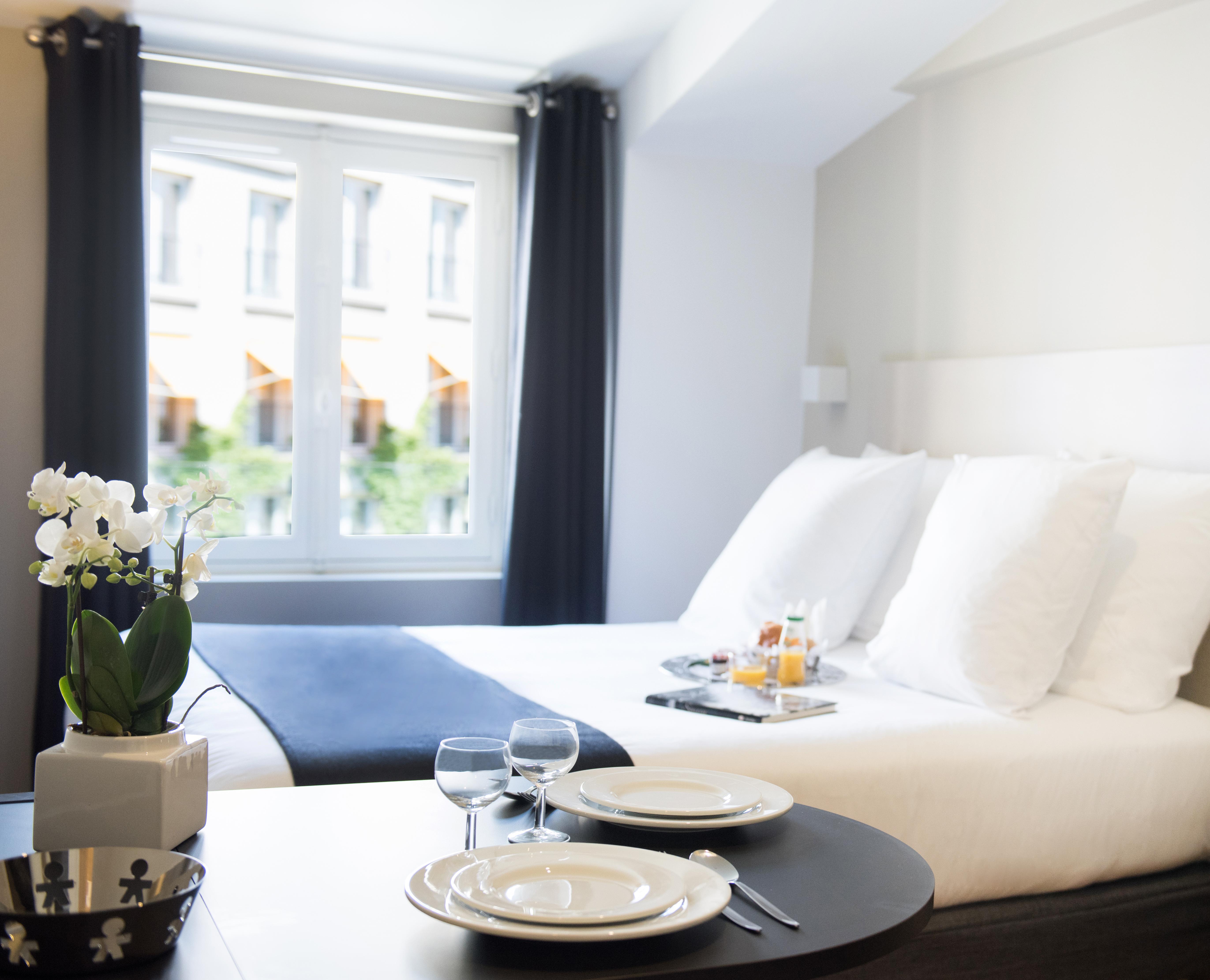 Hotel Suites&hôtel Helzear Etoile