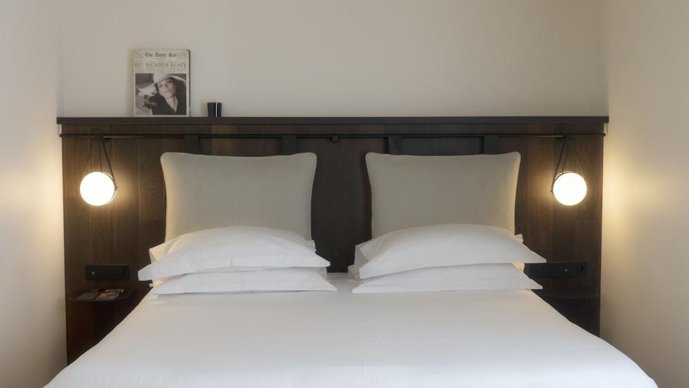 Du Bourg Tibourg Hotel 4*