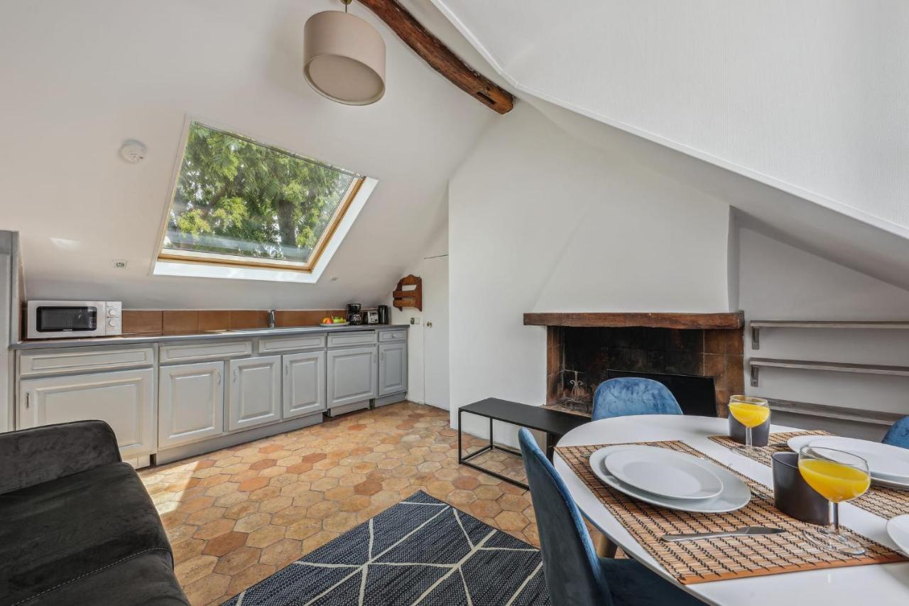 Appartement In The Heart Of Latin Quarter Paris