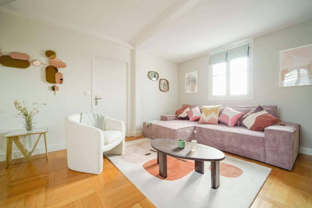 Haussmannien 16eme Arrondissement - Ii Apartment