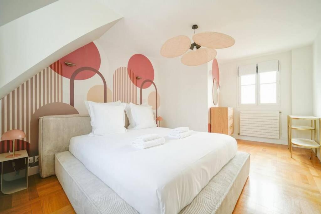 Haussmannien 16eme Arrondissement - Ii Apartment