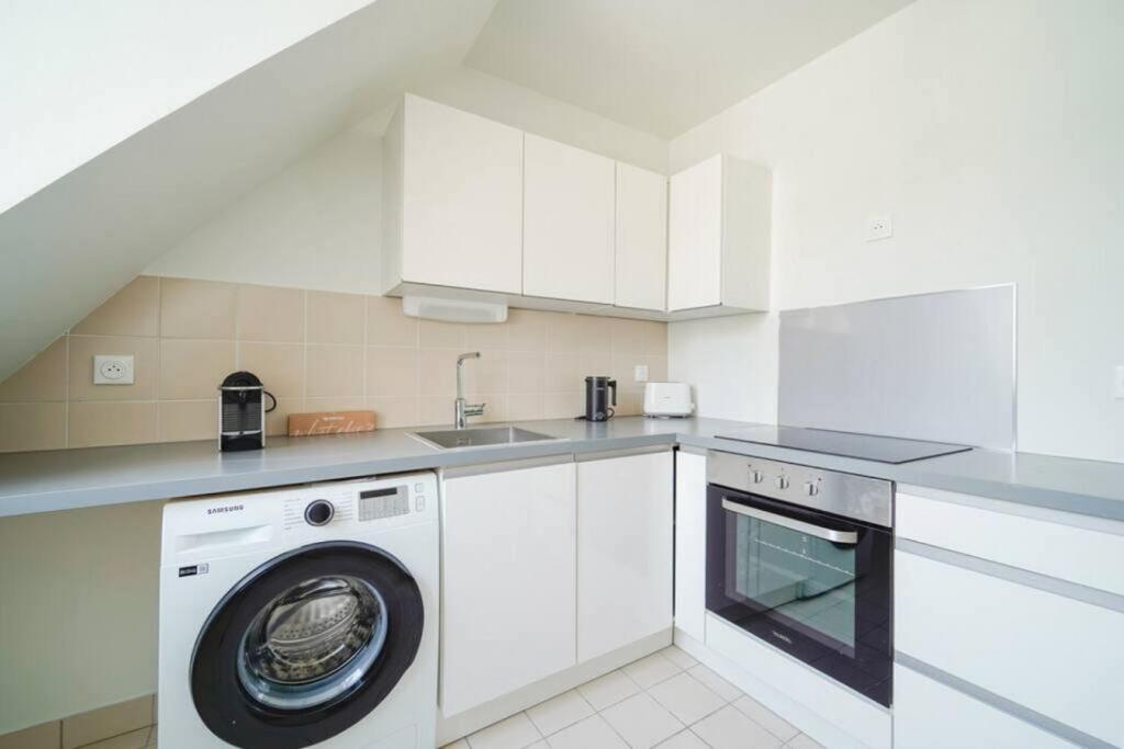 Apartment Haussmannien 16eme Arrondissement - Ii *