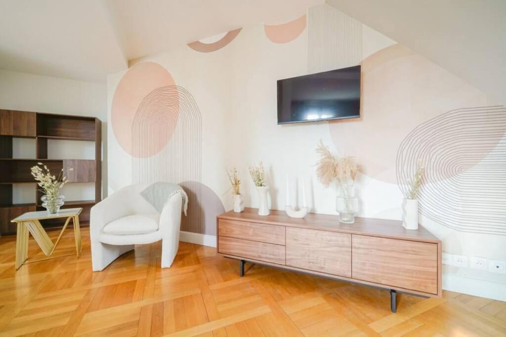 Apartment Haussmannien 16eme Arrondissement - Ii Paris