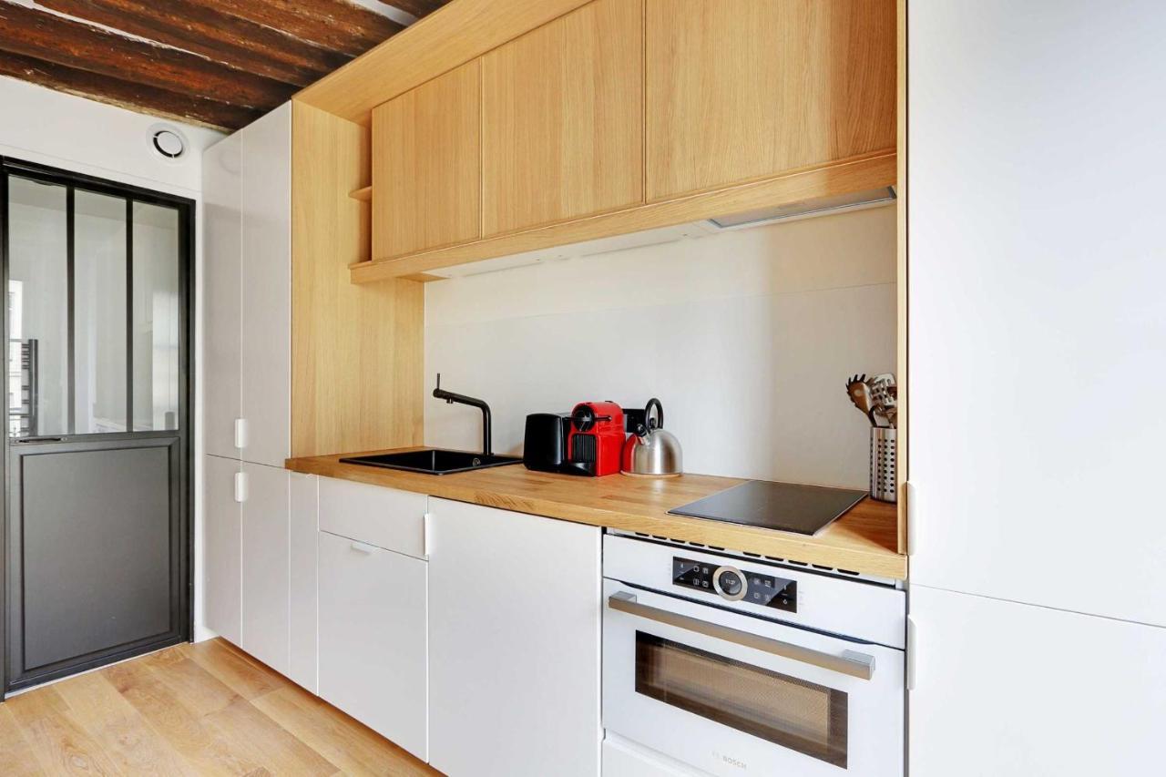 Charming For 2 People - Le Marais * Paris