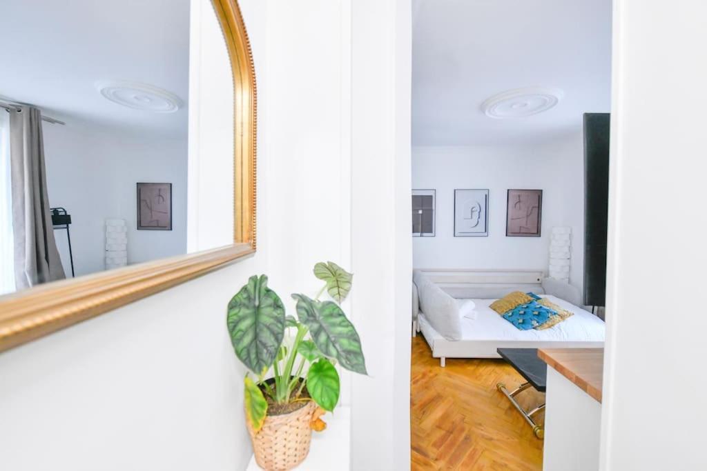 Le Refuge - Studio, Jardin Luxembourg, Montparnasse
