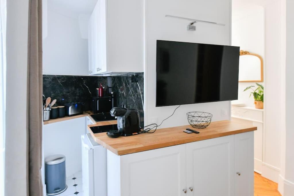 Le Refuge - Studio, Jardin Luxembourg, Montparnasse Apartment *