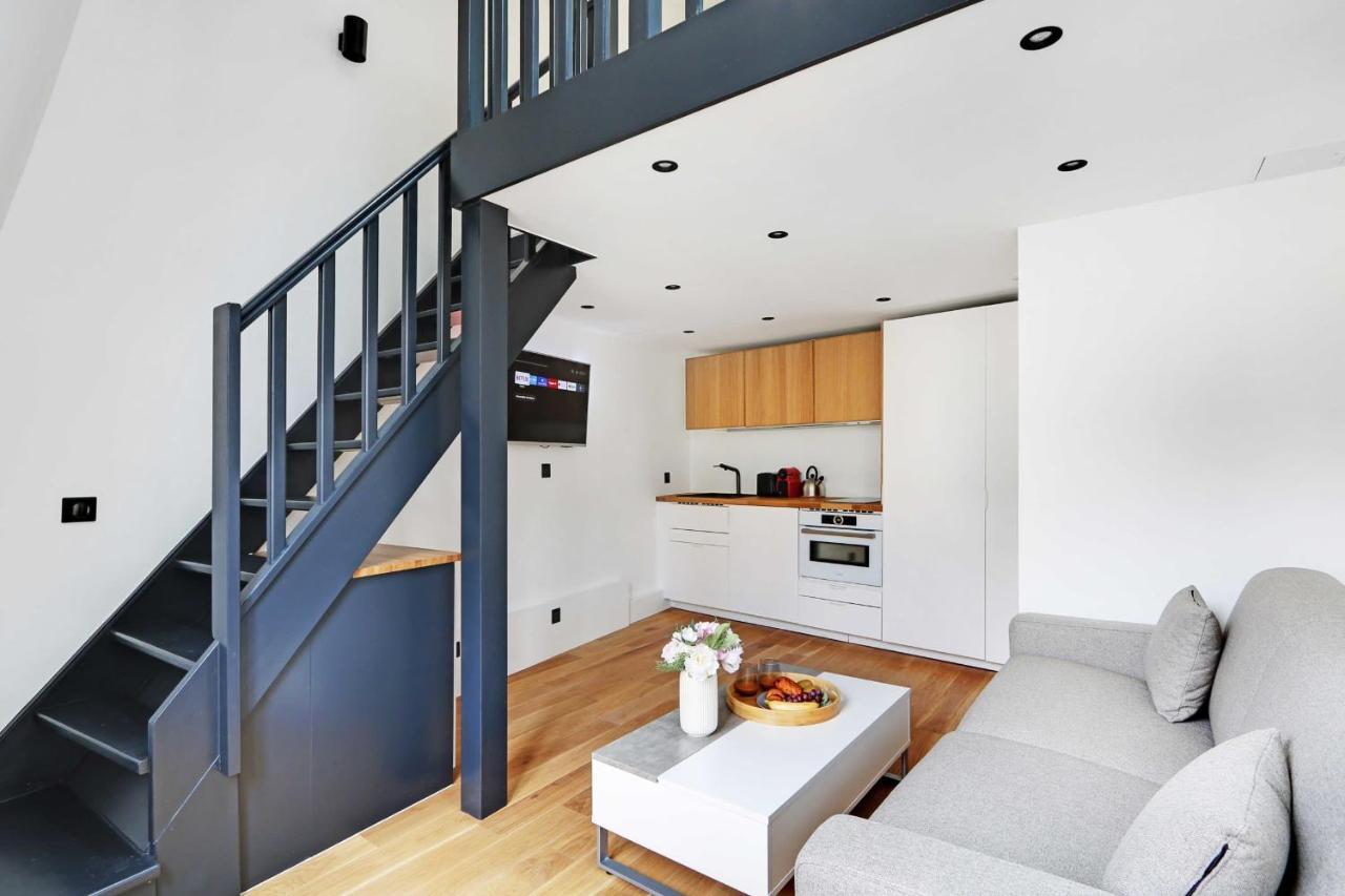 Apartment Cosy Renovated 1bdr On Rue Des Archives Marais Clim 5 Paris