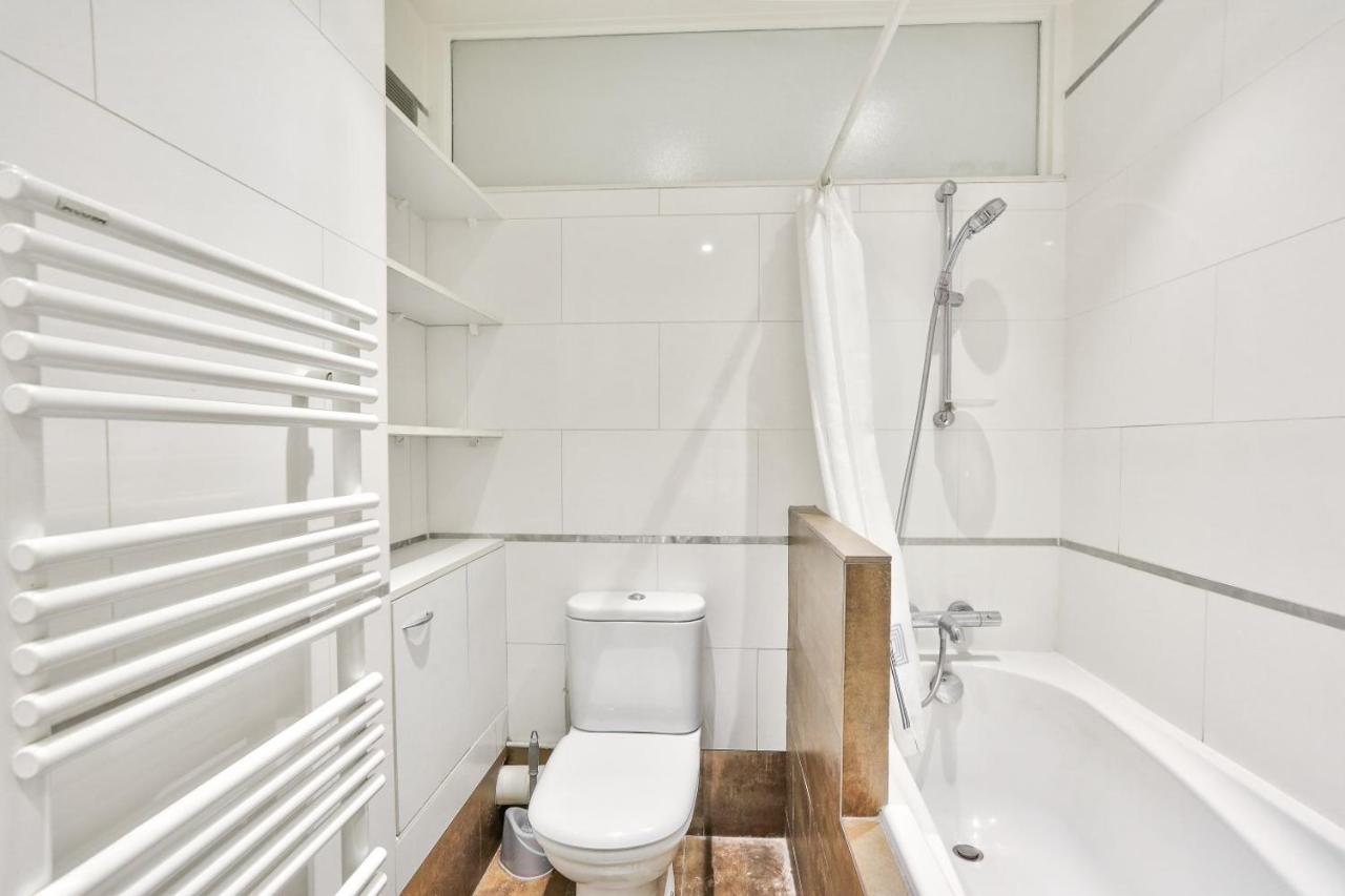 Apartment - Quartier Montmartre Free Netflix